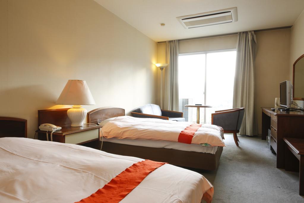 Hinotani Onsen Misugi Resort Tsu Habitación foto